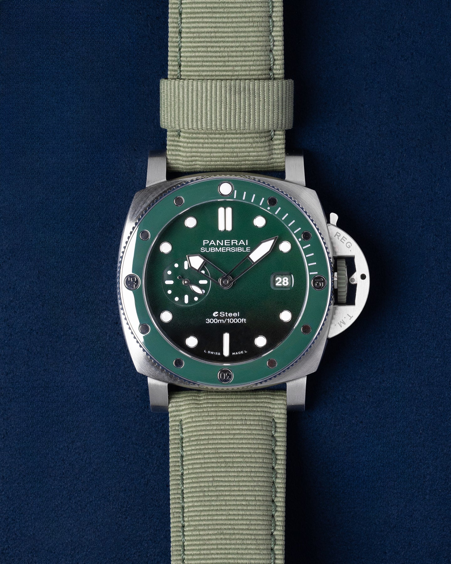 Panerai Luminor Submersible